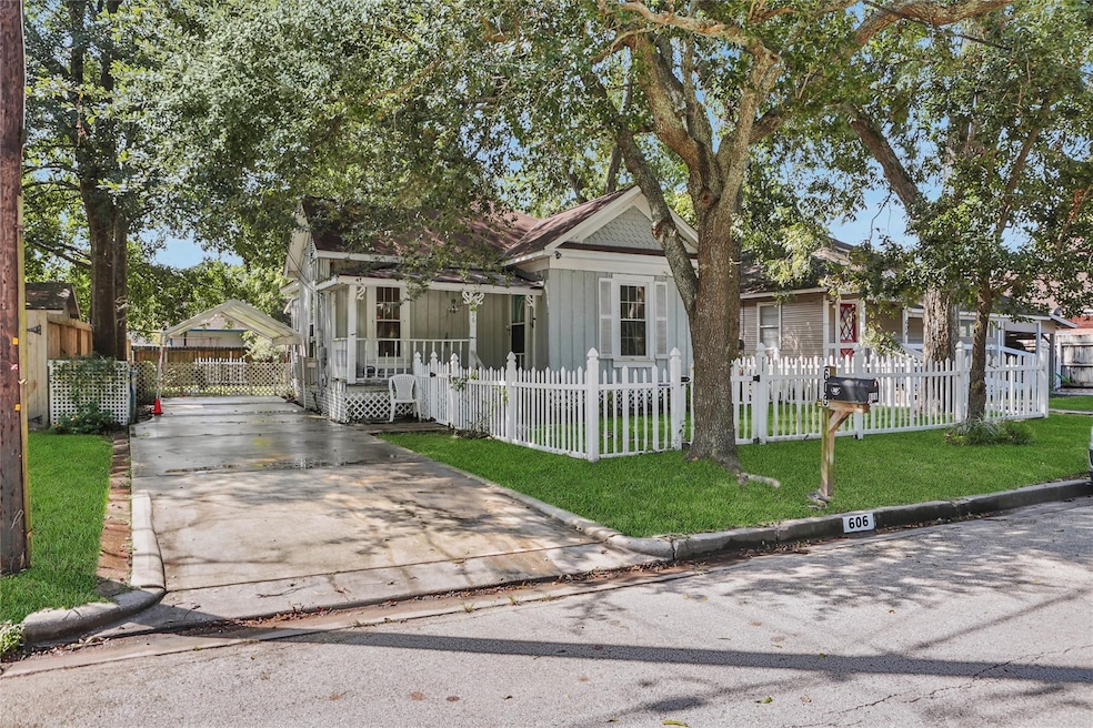 Sold • Co-Listing Agent