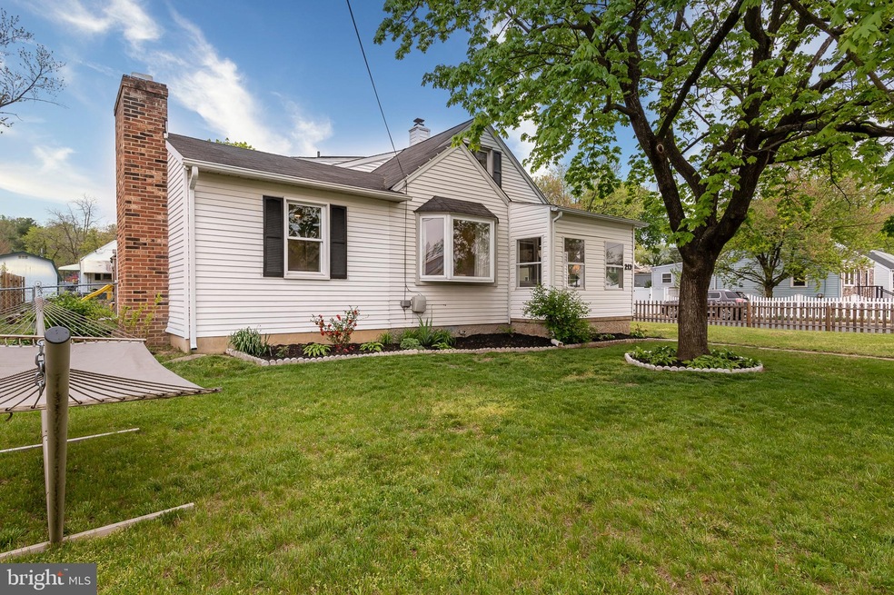 213 Nancy Ave, Linthicum Heights, MD 21090 - photo 1