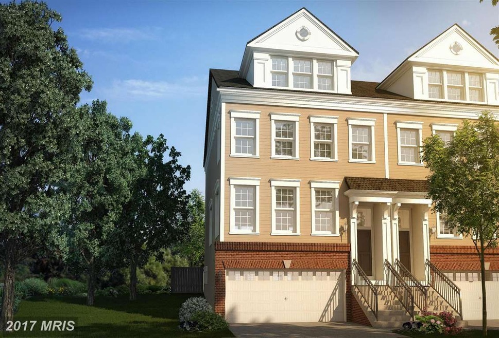 4370 High Oak Ln, Fairfax, VA 22030 - photo 1