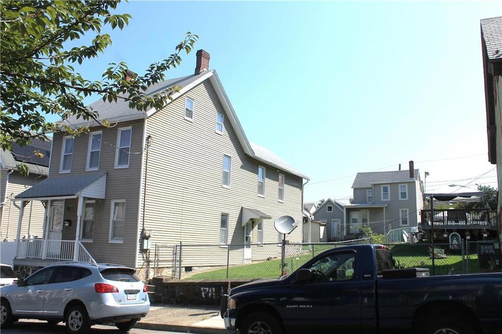 537 Ontario St, Bethlehem, PA 18015 - photo 1