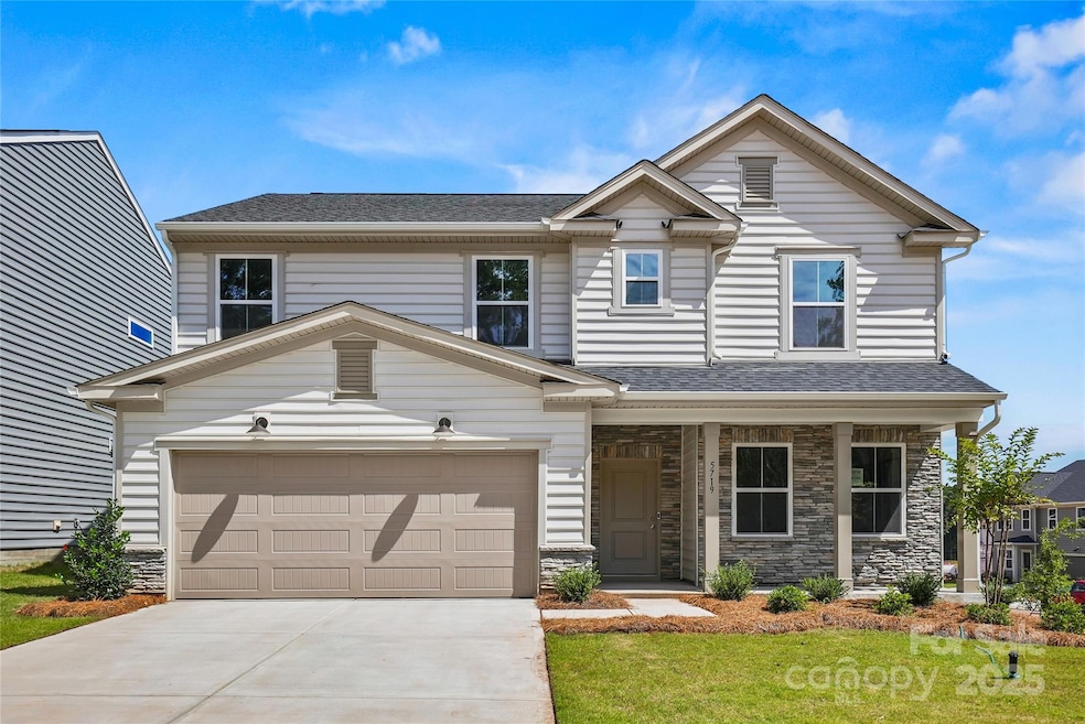 5924 Chumbley Point Rd unit 85, Charlotte, NC 28215 - photo 1