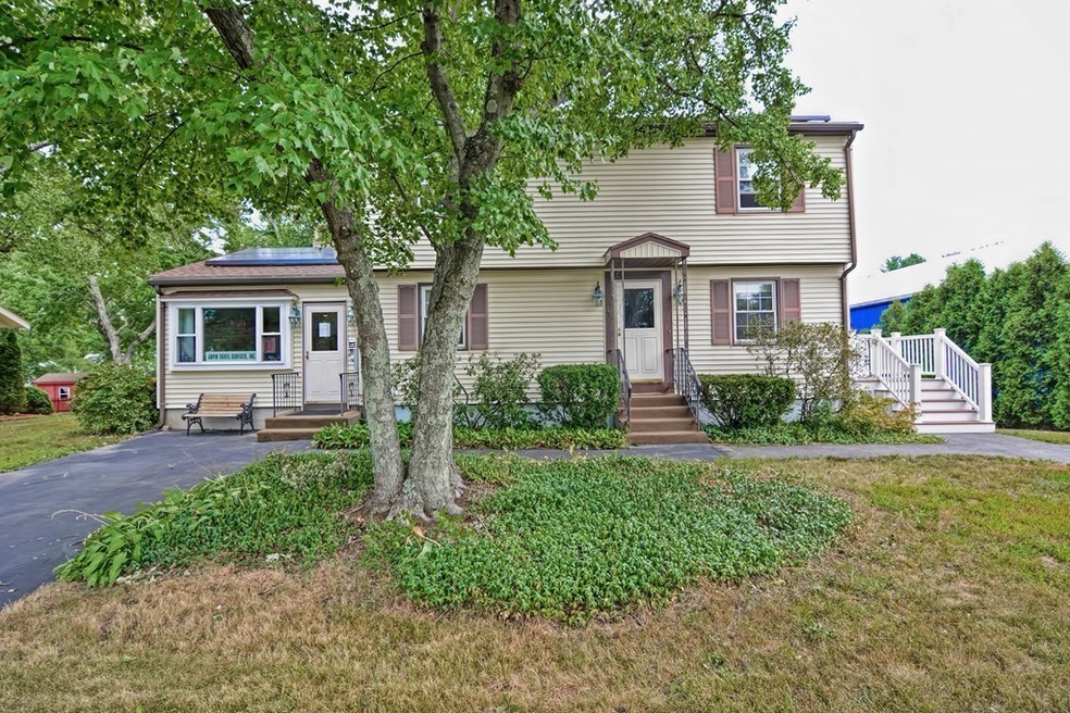 461 Pulaski Blvd, Bellingham, MA 02019 - photo 1