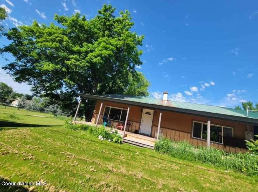 7494 Wells St, Bonners Ferry, ID 83805 - photo 1