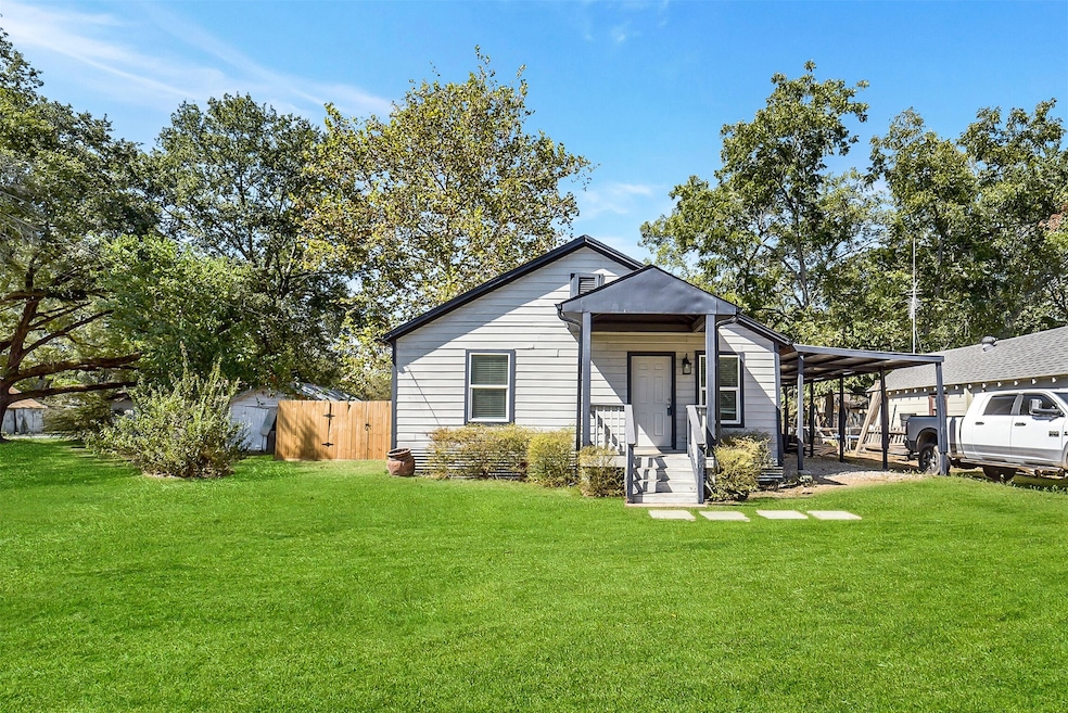 307 Penick Rd, Waller, TX 77484 - photo 1