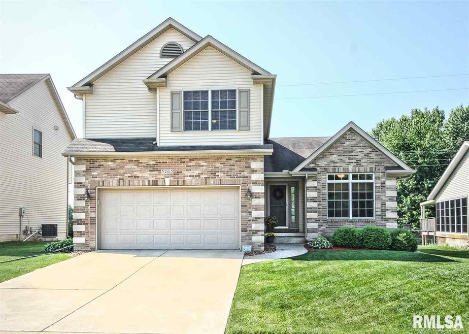 3263 W 63rd St, Davenport, IA 52806 - photo 1