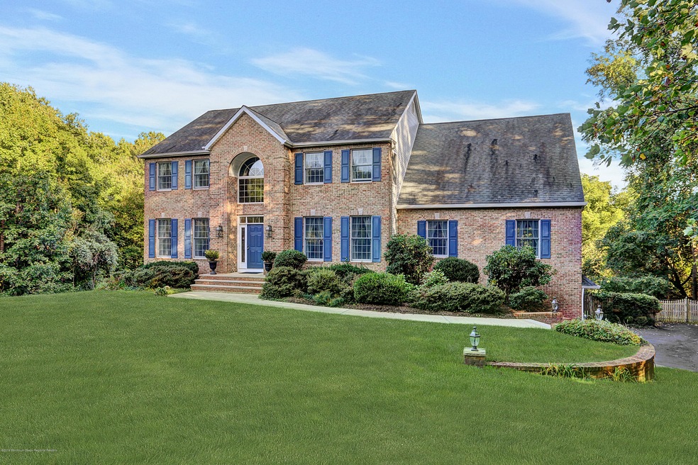 Brick Exterior | Timberline Roof
