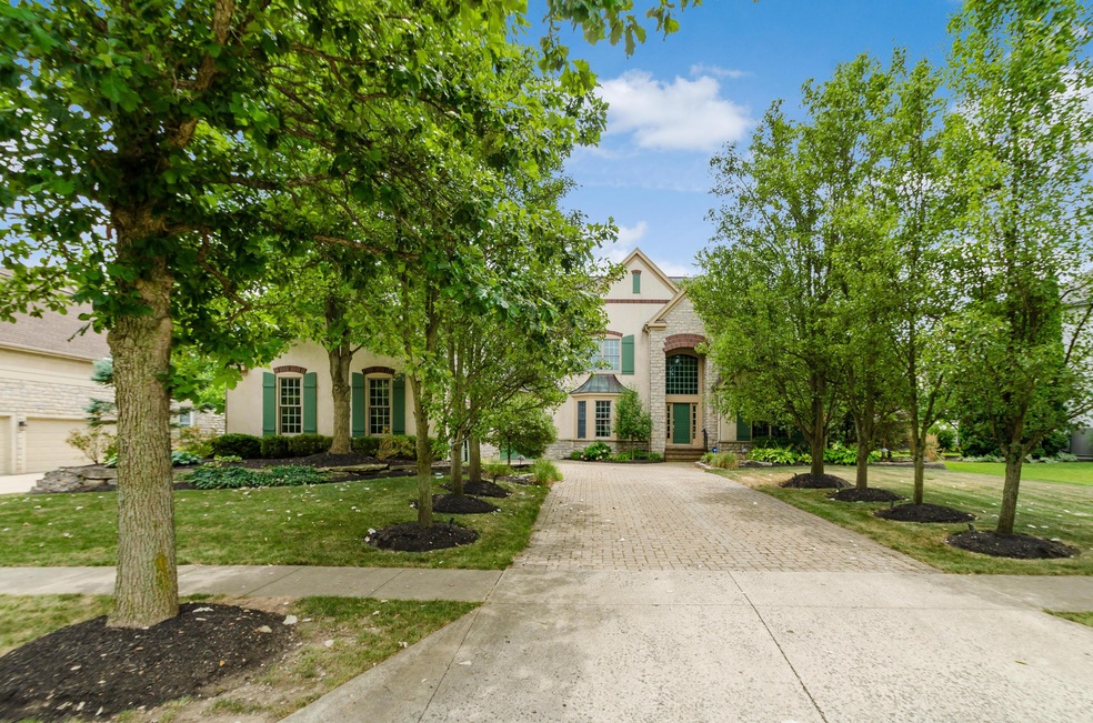 7101 Rob Roy Dr, Dublin, OH 43017 - photo 1