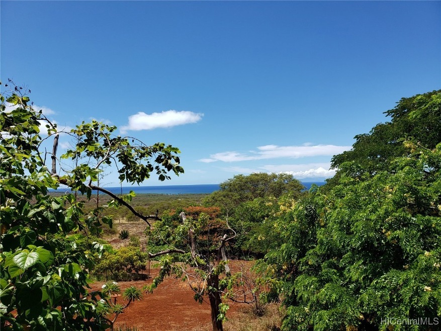 Front lanai view with diamond head and Oahu in bac