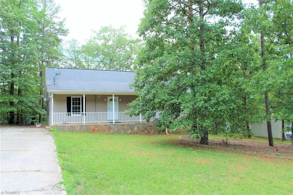 2223 Regency Dr, Randleman, NC 27317 - photo 1