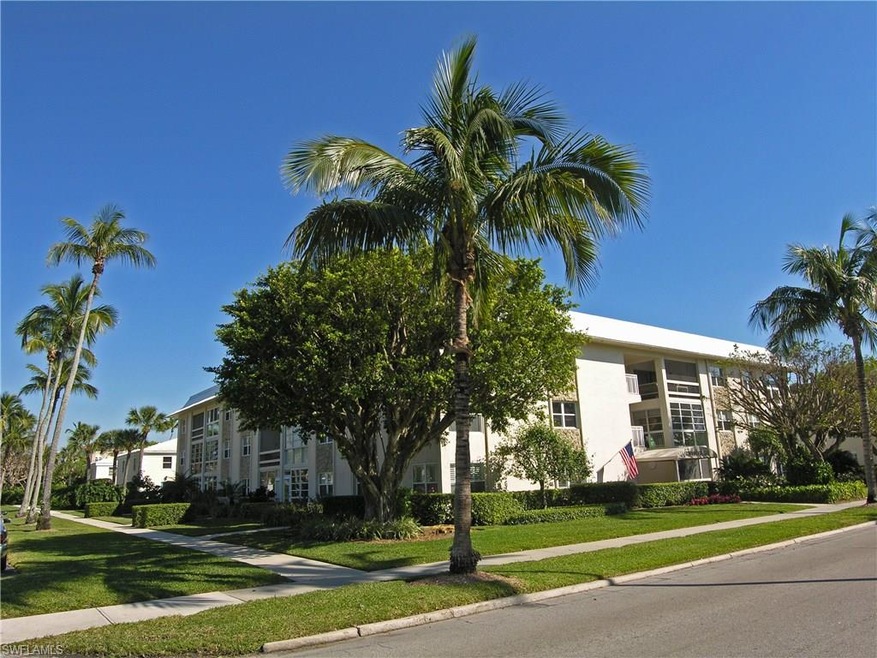 TOWN MANOR CLUB - 1021 THIRD STREET SOUTH