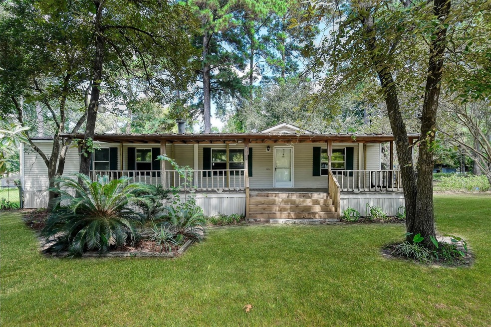 1511 Indigo Dr, Conroe, TX 77385 - photo 1