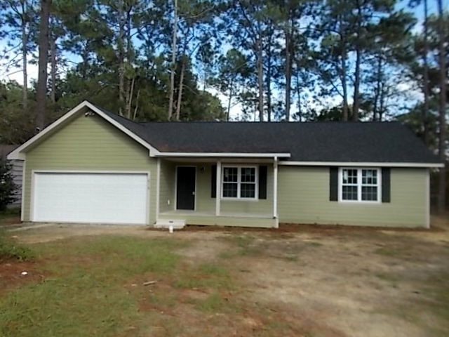 616 Wheeler Ave N, Douglas, GA 31533 - photo 1
