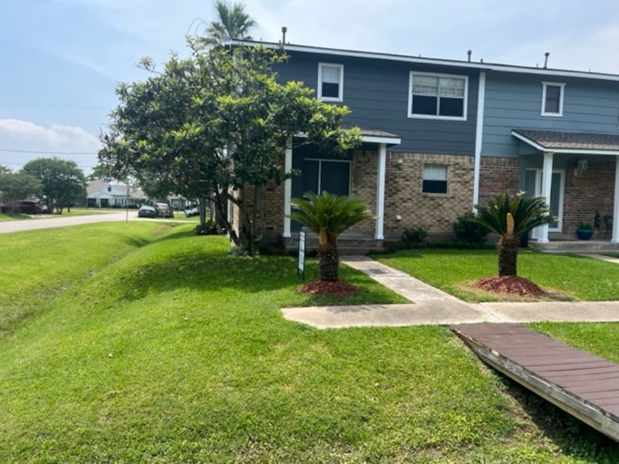 Sold • Co-Listing Agent