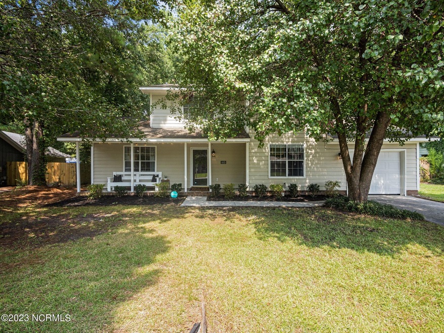 605 Walden Place, Jacksonville, NC 28546 - photo 1