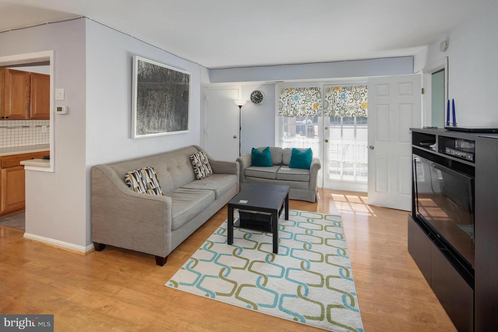 403 N Beauregard St unit 102, Alexandria, VA 22312 - photo 1