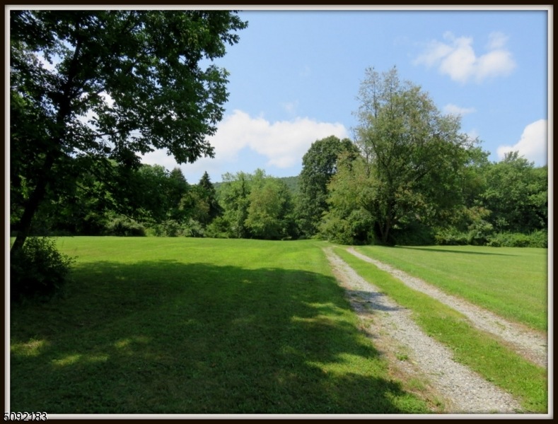 22 Mountain Rd, Newton, NJ 07860 - photo 1