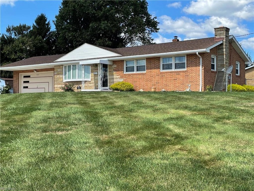 GREAT CURB APPEAL