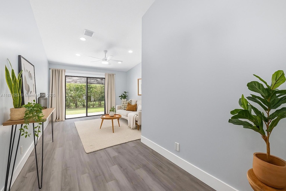 Under Contract $320,000