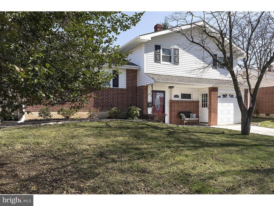 2211 Carlton Ln, Wilmington, DE 19810 - photo 1