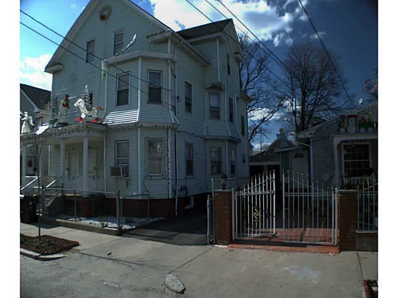109 Mitchell St unit 111, Providence, RI 02907 - photo 1