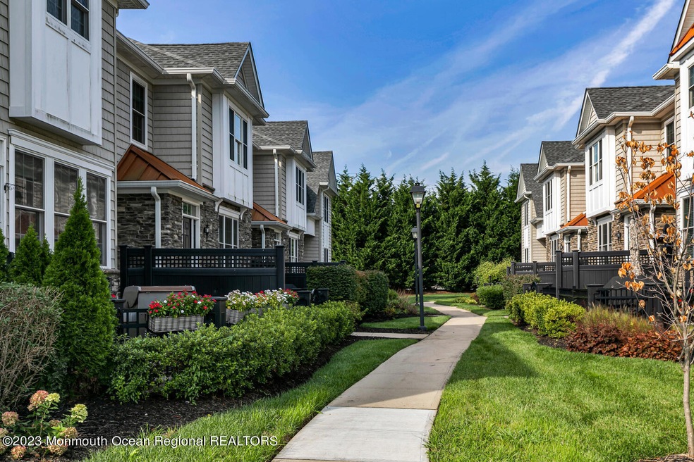32 Carriage Gate Drive