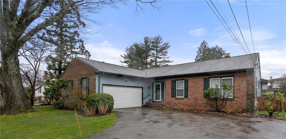 332 Cole Ave, Providence, RI 02906 - photo 1