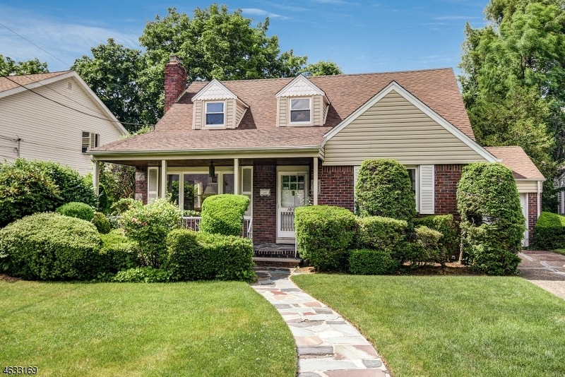 10-12 Fairhaven Place unit 1X, Fair Lawn, NJ 07410 - photo 1