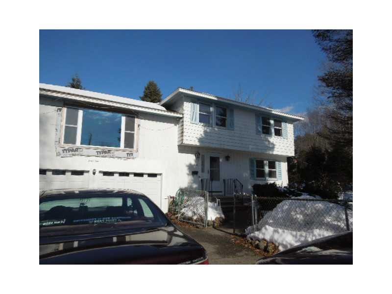 41 Topaz Place, Portsmouth, NH 03801 - photo 1