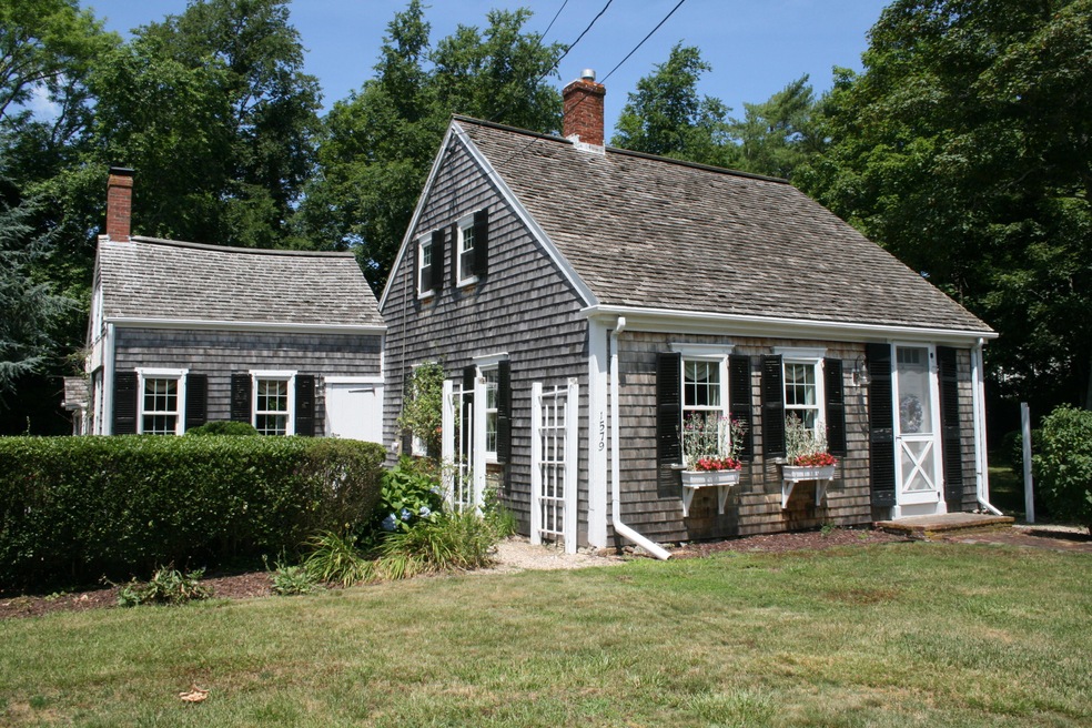 1579 Hyannis Rd, Barnstable, MA 02630 - photo 1