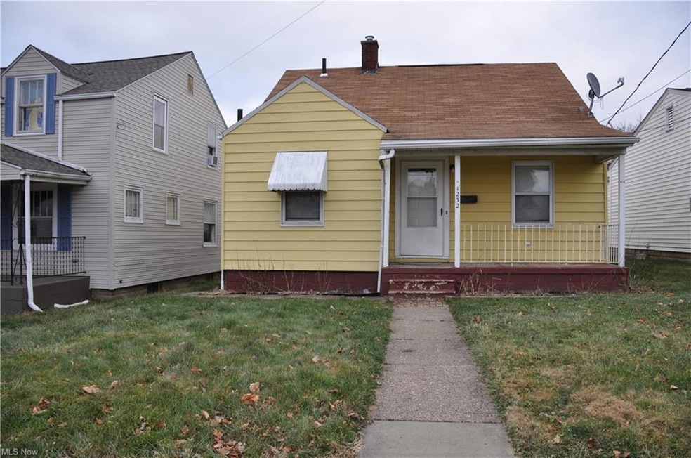 1232 Ardmore Ave SW, Canton, OH 44710 - photo 1