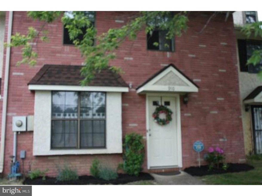 910 Blake Dr, Mays Landing, NJ 08330 - photo 1