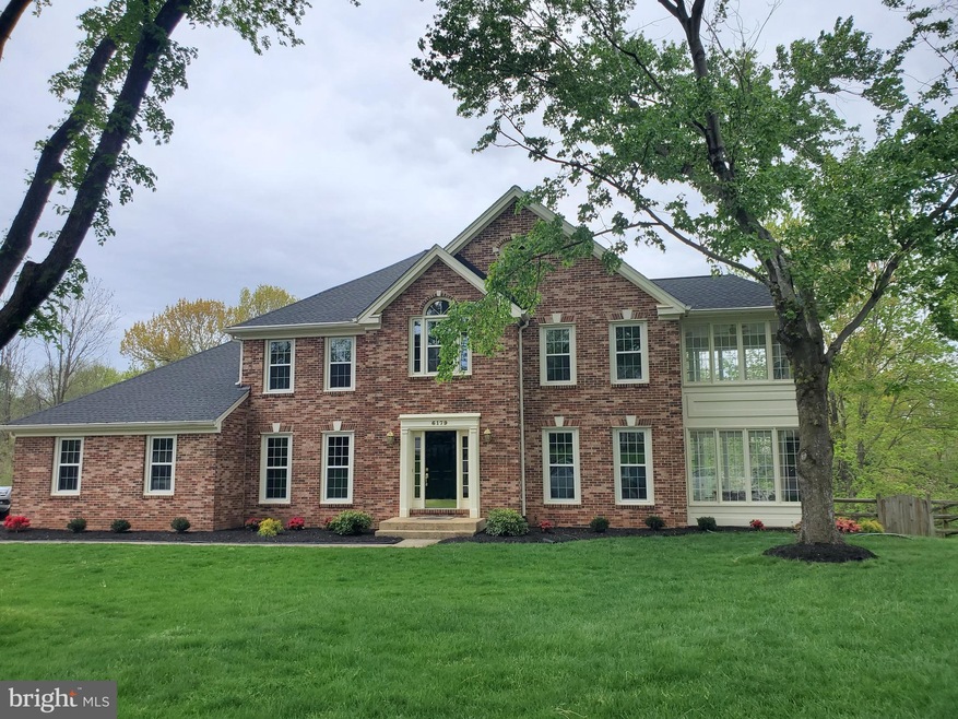 6179 Snowhill Ct, Centreville, VA 20120 - photo 1