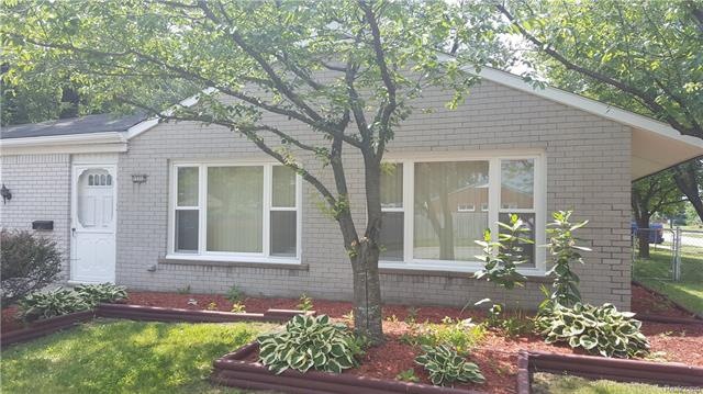 15312 Hill Ct, Roseville, MI 48066 - photo 1