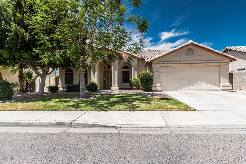8216 W Palmaire Ave Glendale-large-002-1