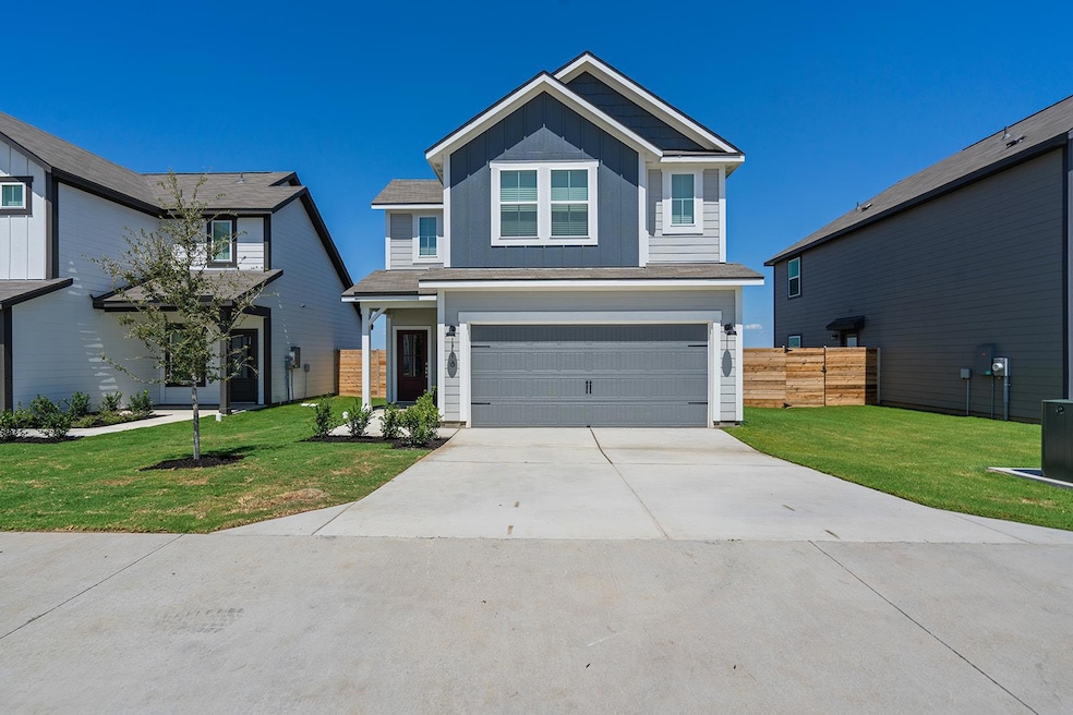 124 Desert Hare Dr, Jarrell, TX 76537 - photo 1