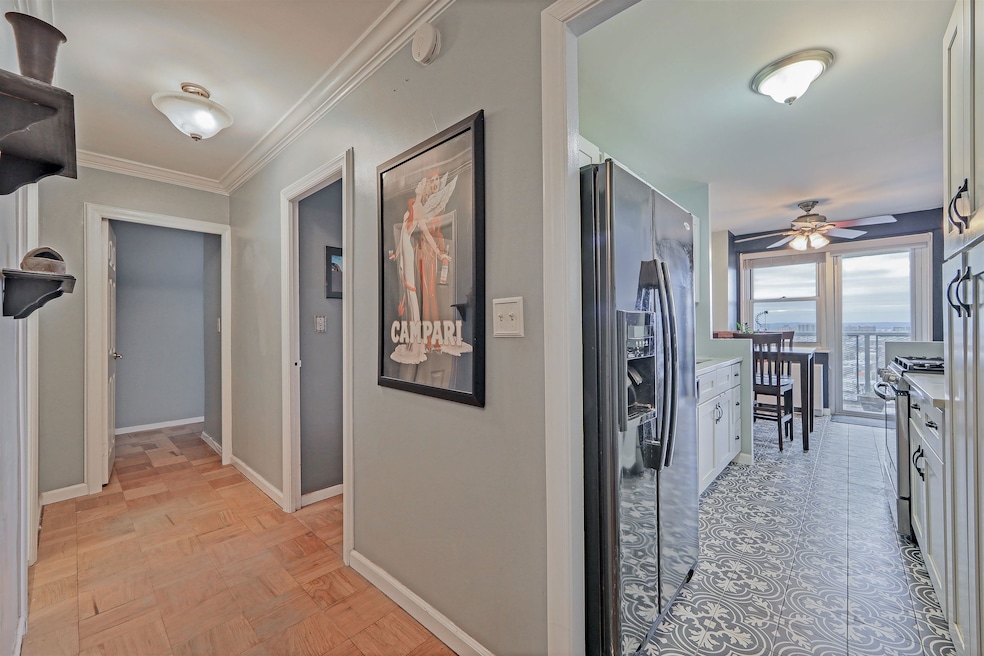 The Versailles unit 20E, West New York, NJ 07093 - photo 1