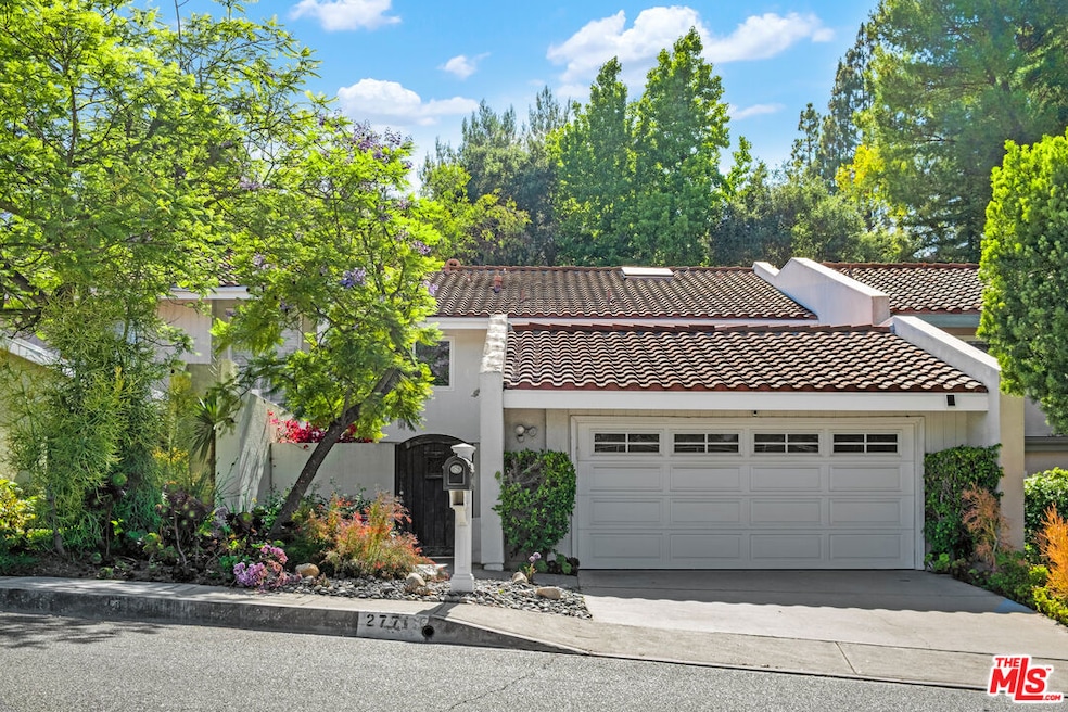 Sold $2,075,000 • Co-Listing Agent