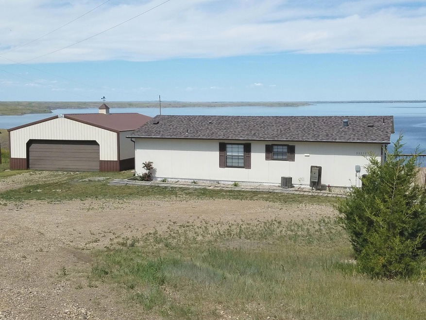 Front view of 20230 Coyote Rd