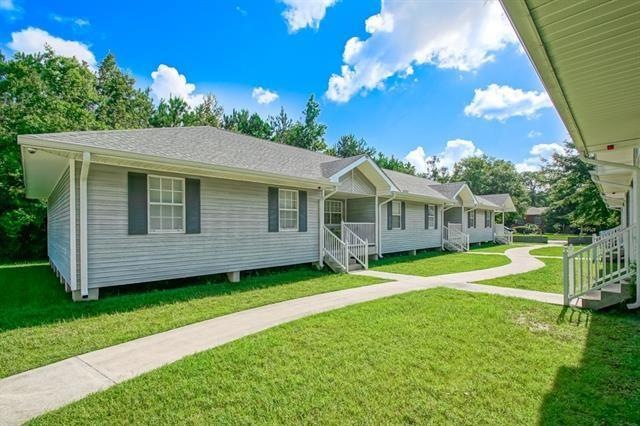 2001 10th St unit E, Slidell, LA 70458 - photo 1