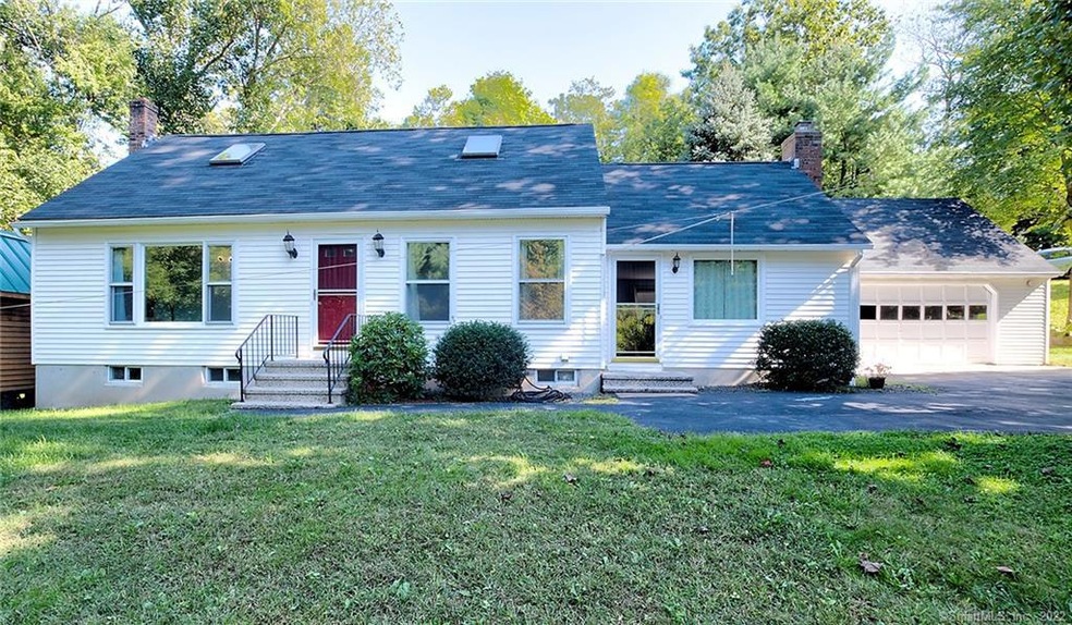 290 Pond Hill Rd, Wallingford, CT 06492 - photo 1