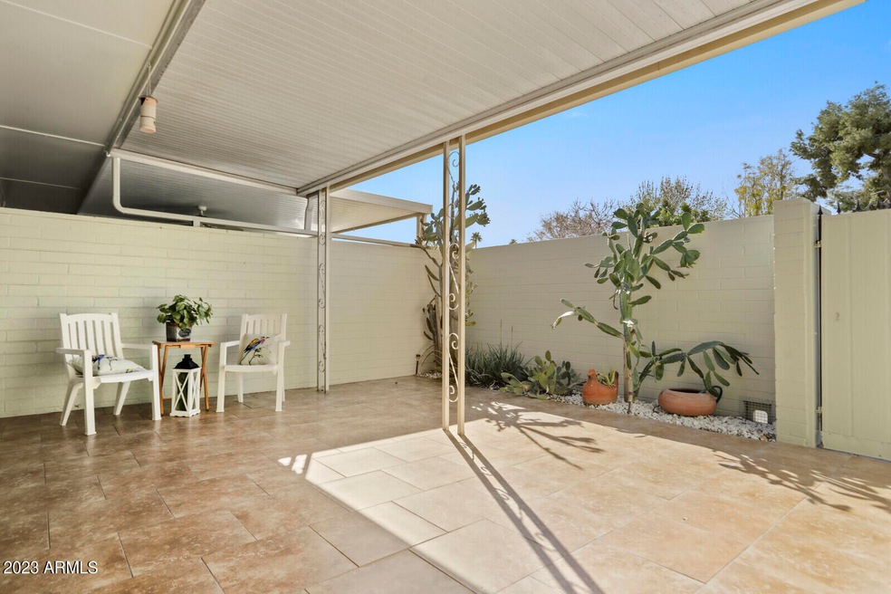 30_13082_N_100th_Dr__30_mls