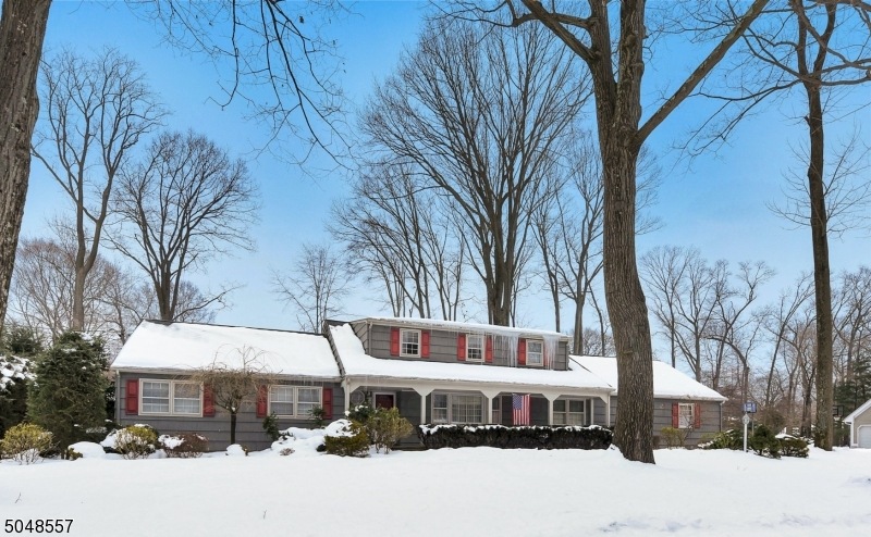 168 Nancy Ln, Wyckoff, NJ 07481 - photo 1