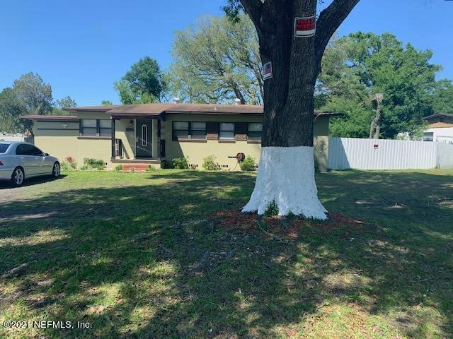 6553 Burgundy Rd S, Jacksonville, FL 32210 - photo 1