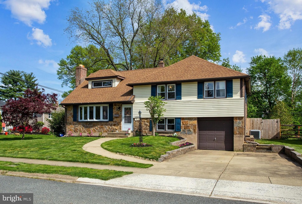 1014 Piper Rd, Wilmington, DE 19803 - photo 1