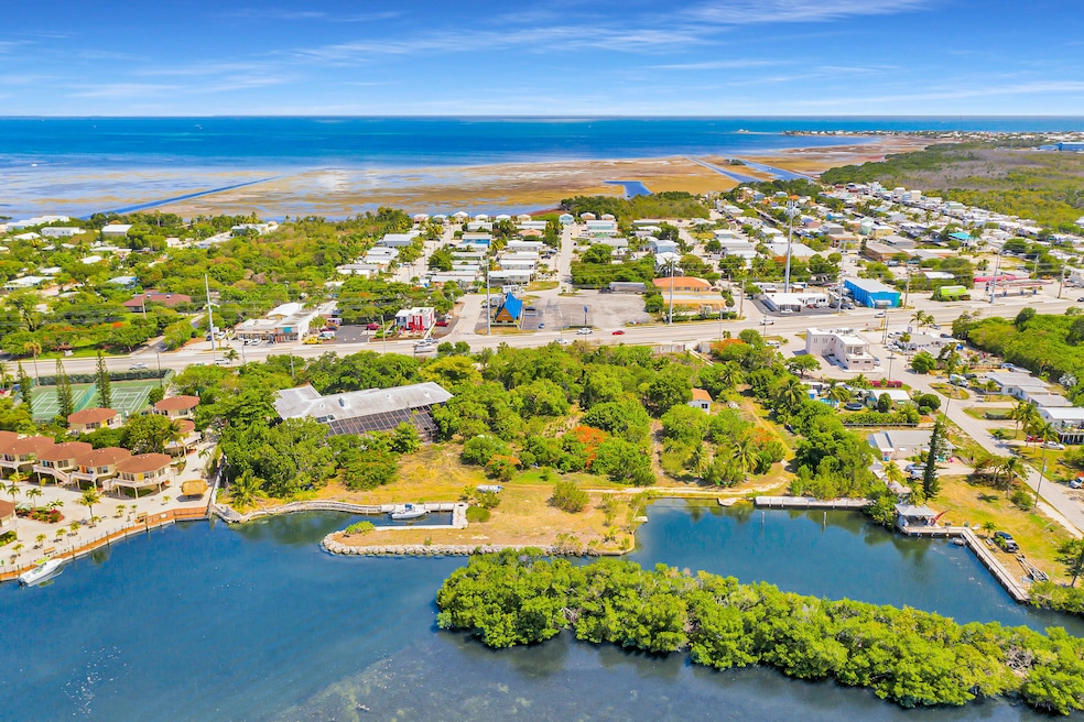 6500-6600 Overseas Highway