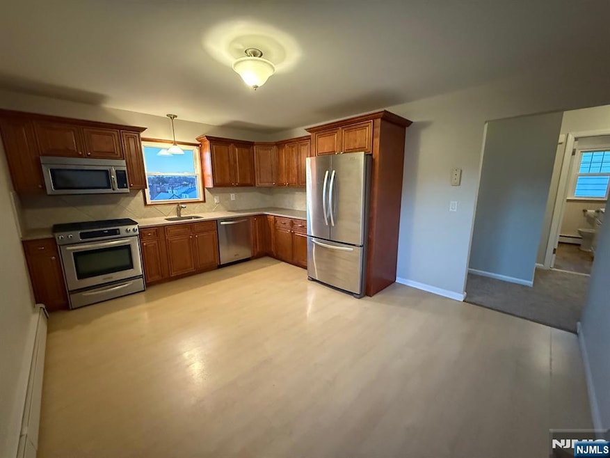 651 10th St, Lyndhurst, NJ 07071 - photo 1