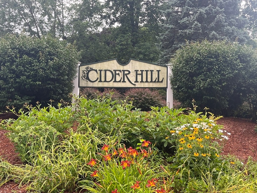 30 Macintosh Ln unit 30, Leominster, MA 01453 - photo 1