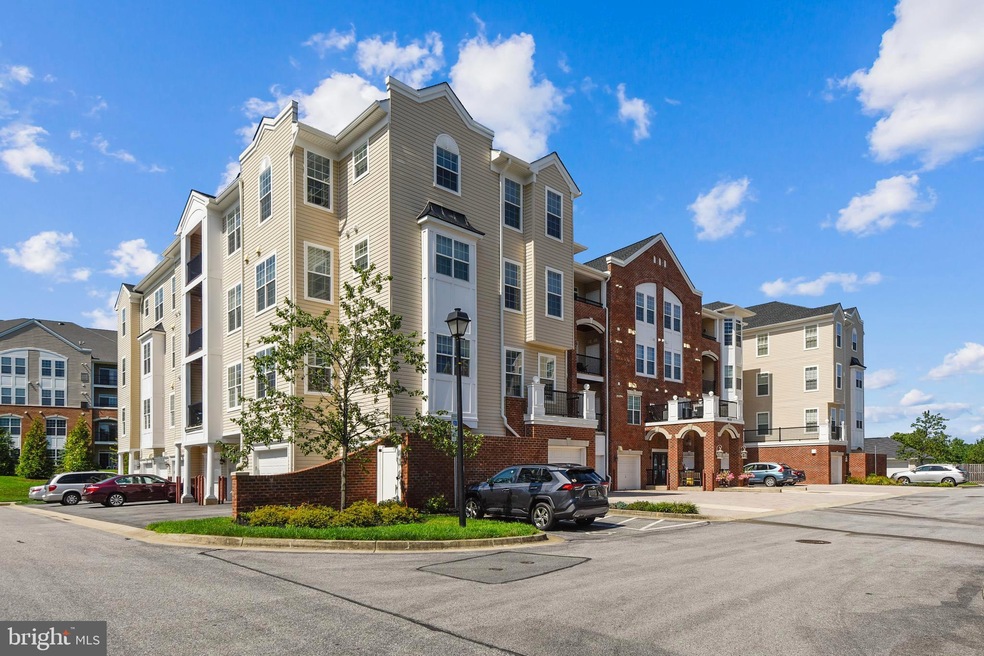 8616 Wintergreen Ct unit 304, Odenton, MD 21113 - photo 1