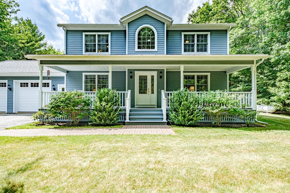 9 Acorn Ridge Rd, Freeport, ME 04032 - photo 1