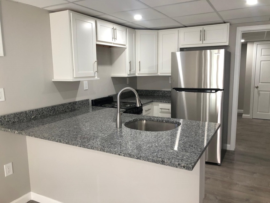 207 Bypass 28 unit B, Derry, NH 03038 - photo 1